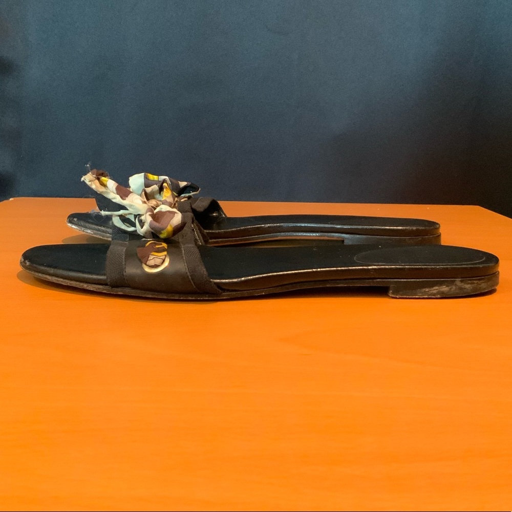 Gucci scarf ribbon flat sandals